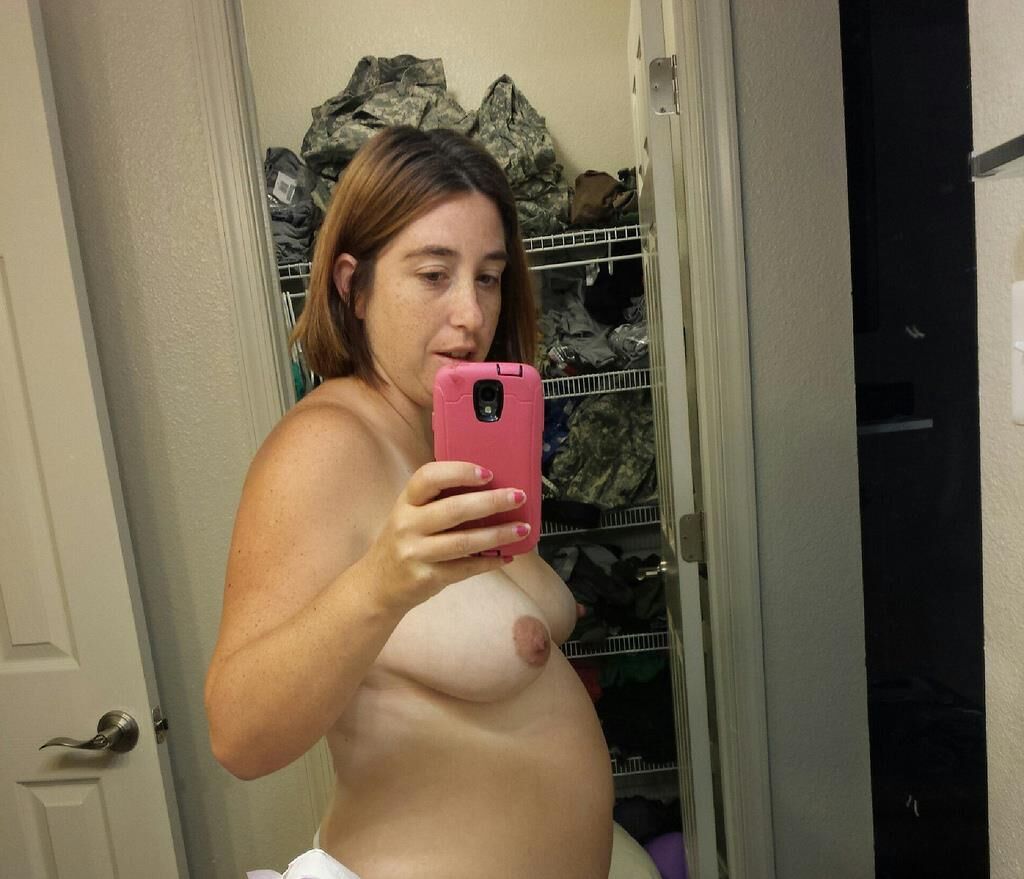 4.Texas preggo wife