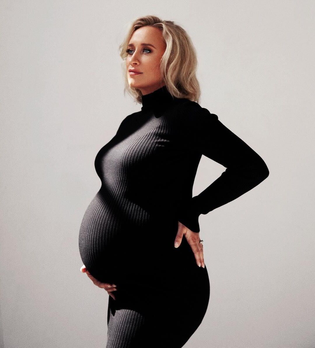 Preggo celebrity 