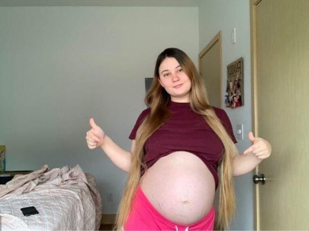 Pregnant teen 24