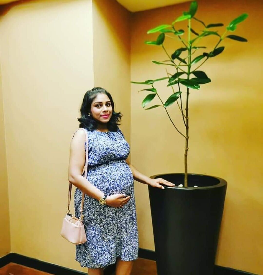 Pregnant Woman 37