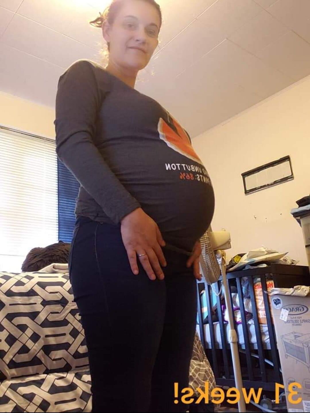 Pregnant Woman 89