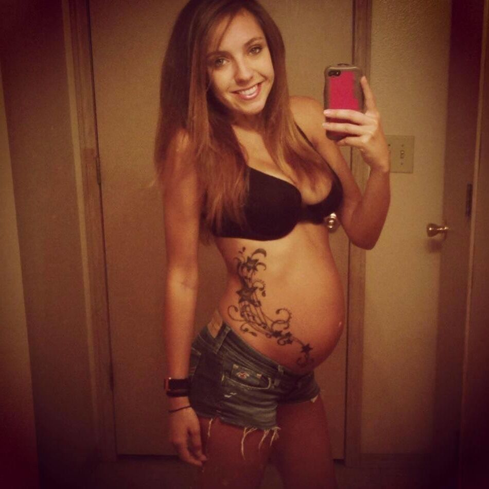 Random Sexy Preggo