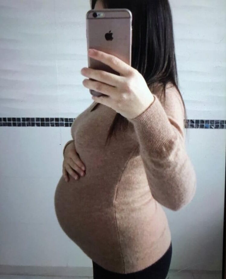 Pregnant Woman 22