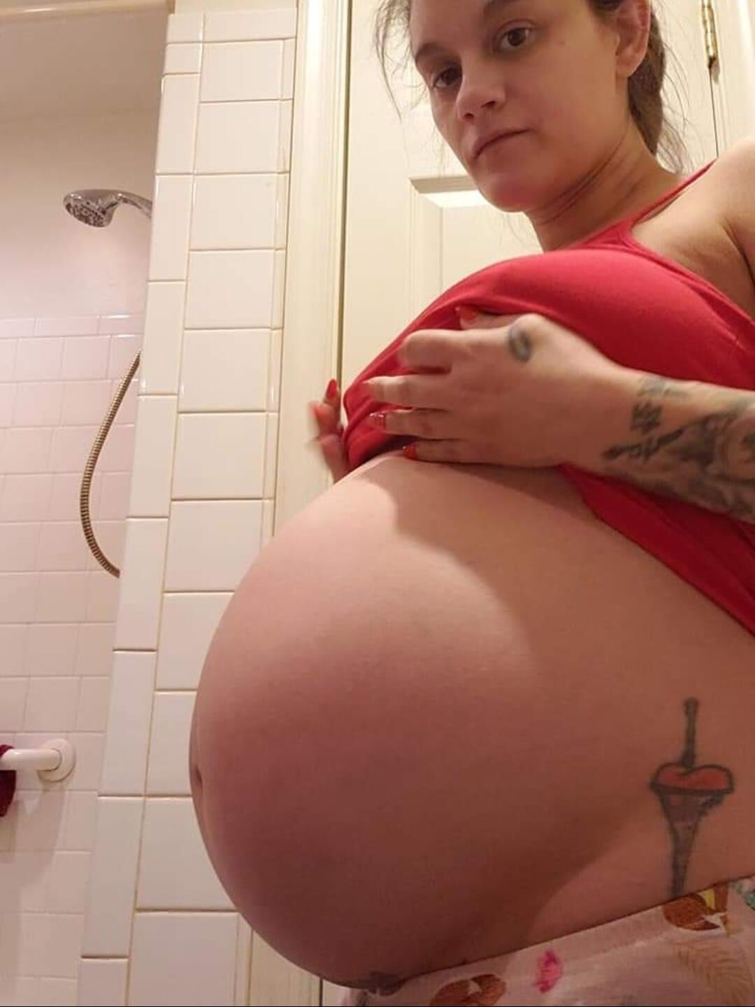 Pregnant Woman 89