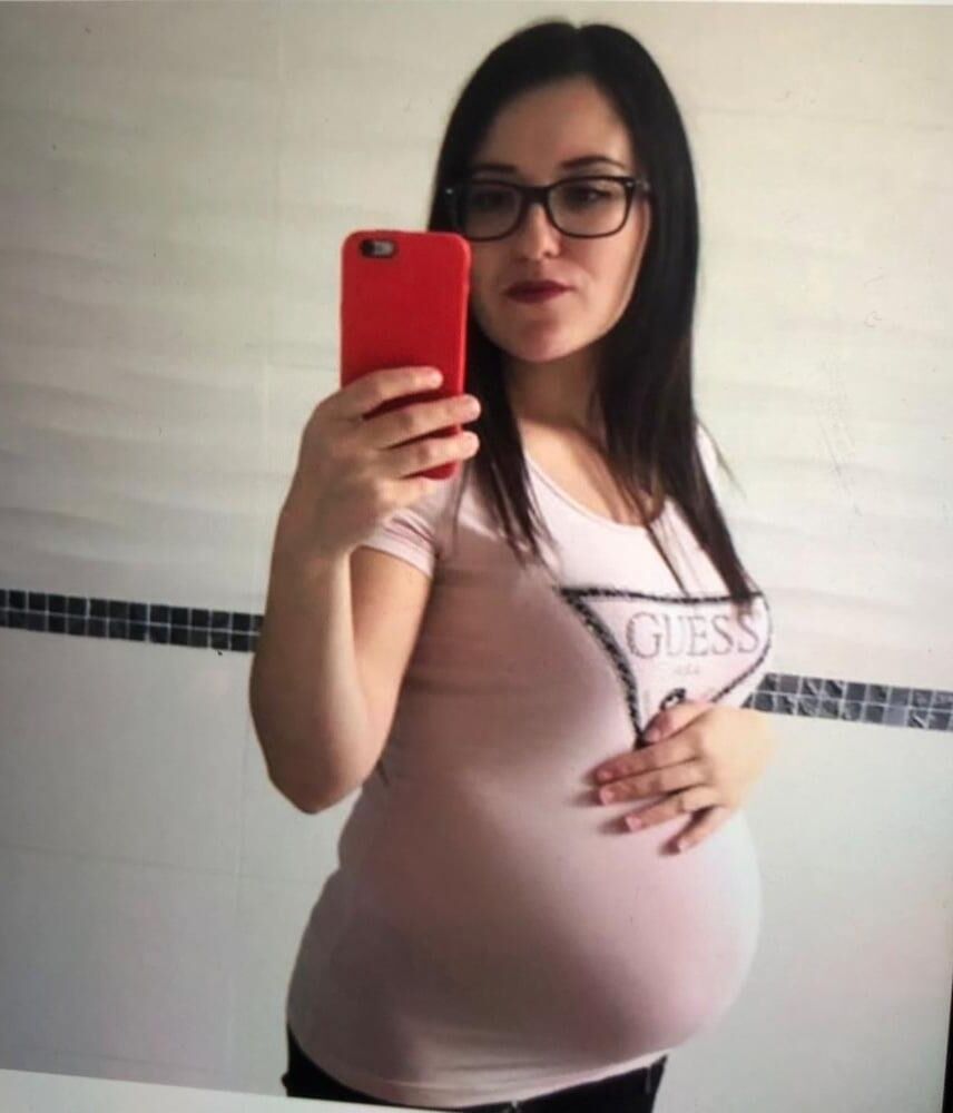 Pregnant Woman 22