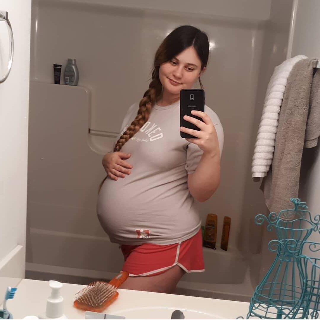 Pregnant teen 24