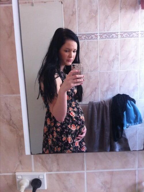 pregnant teen