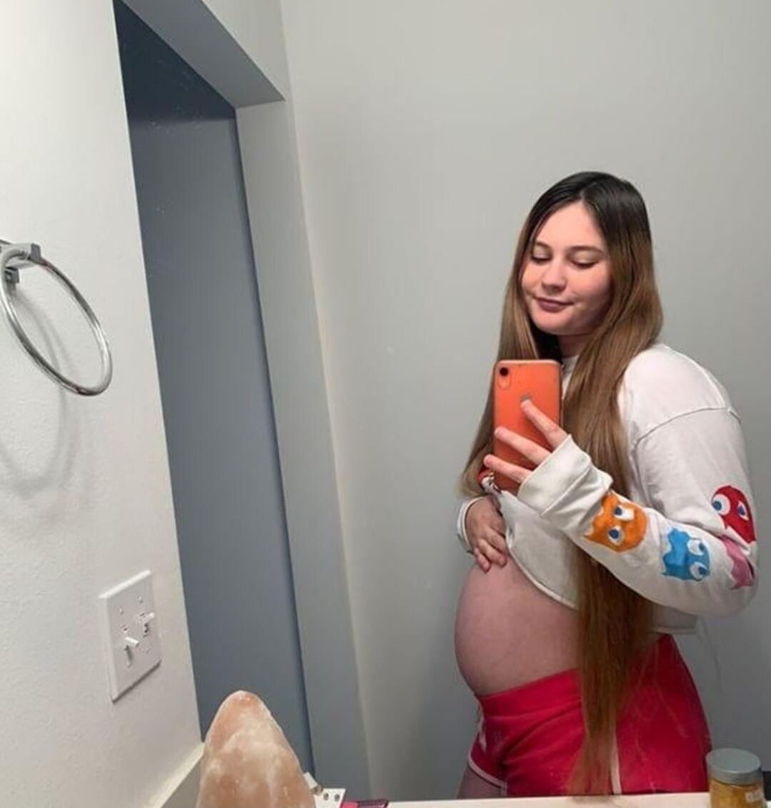 Pregnant teen 24