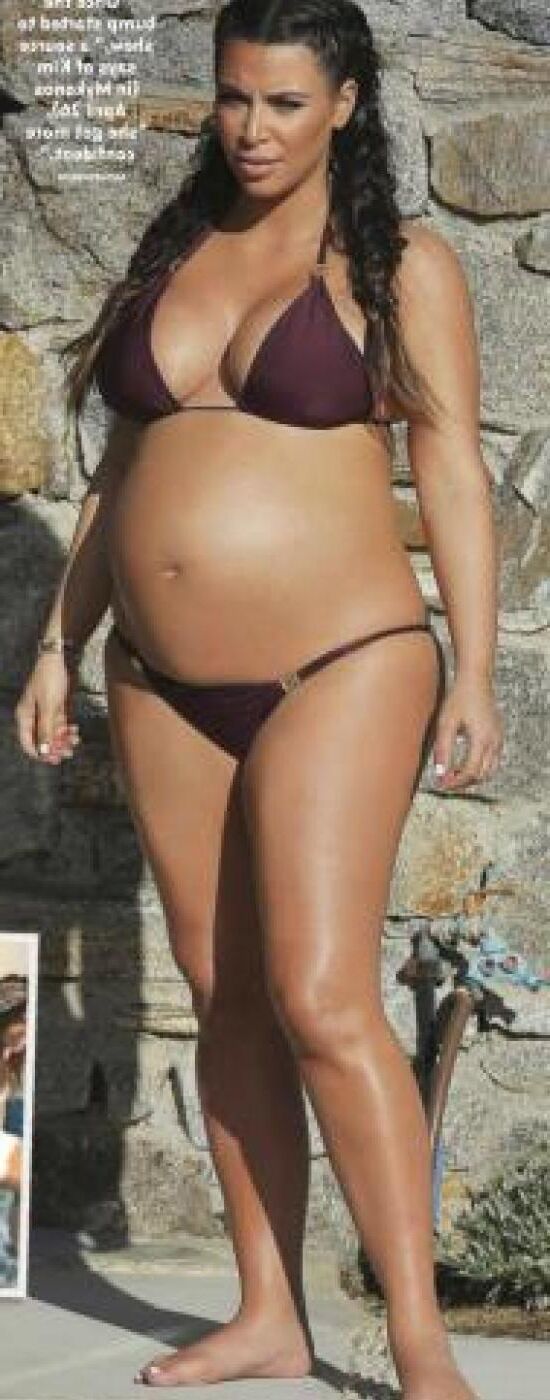 Celebs pregnant