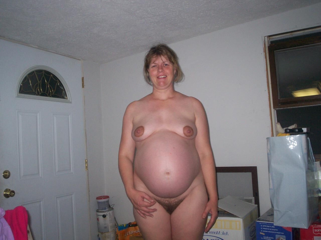 Pregnant Stand-up Nudes 55