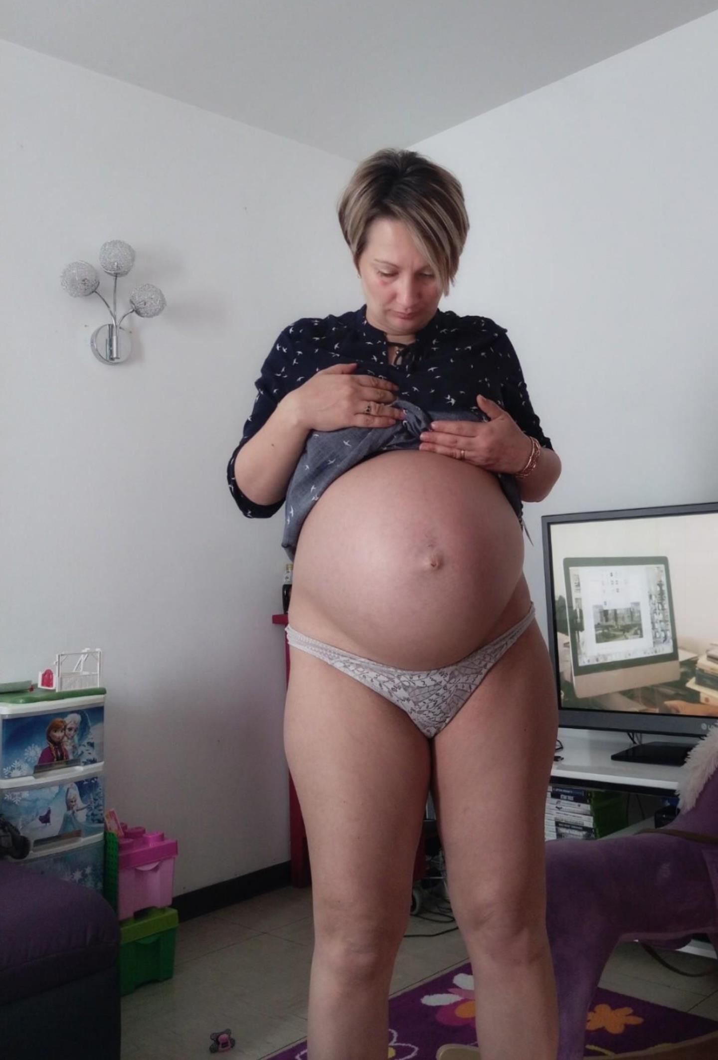 Pregnant French Slut Diane