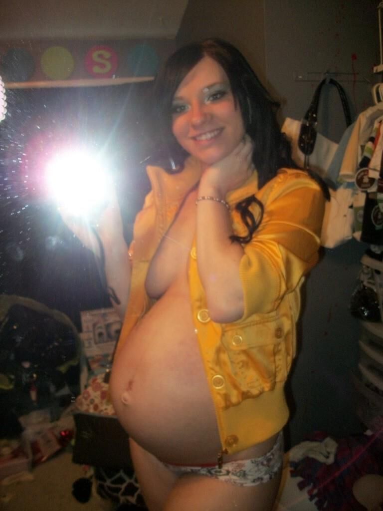 Pregnant girl 008