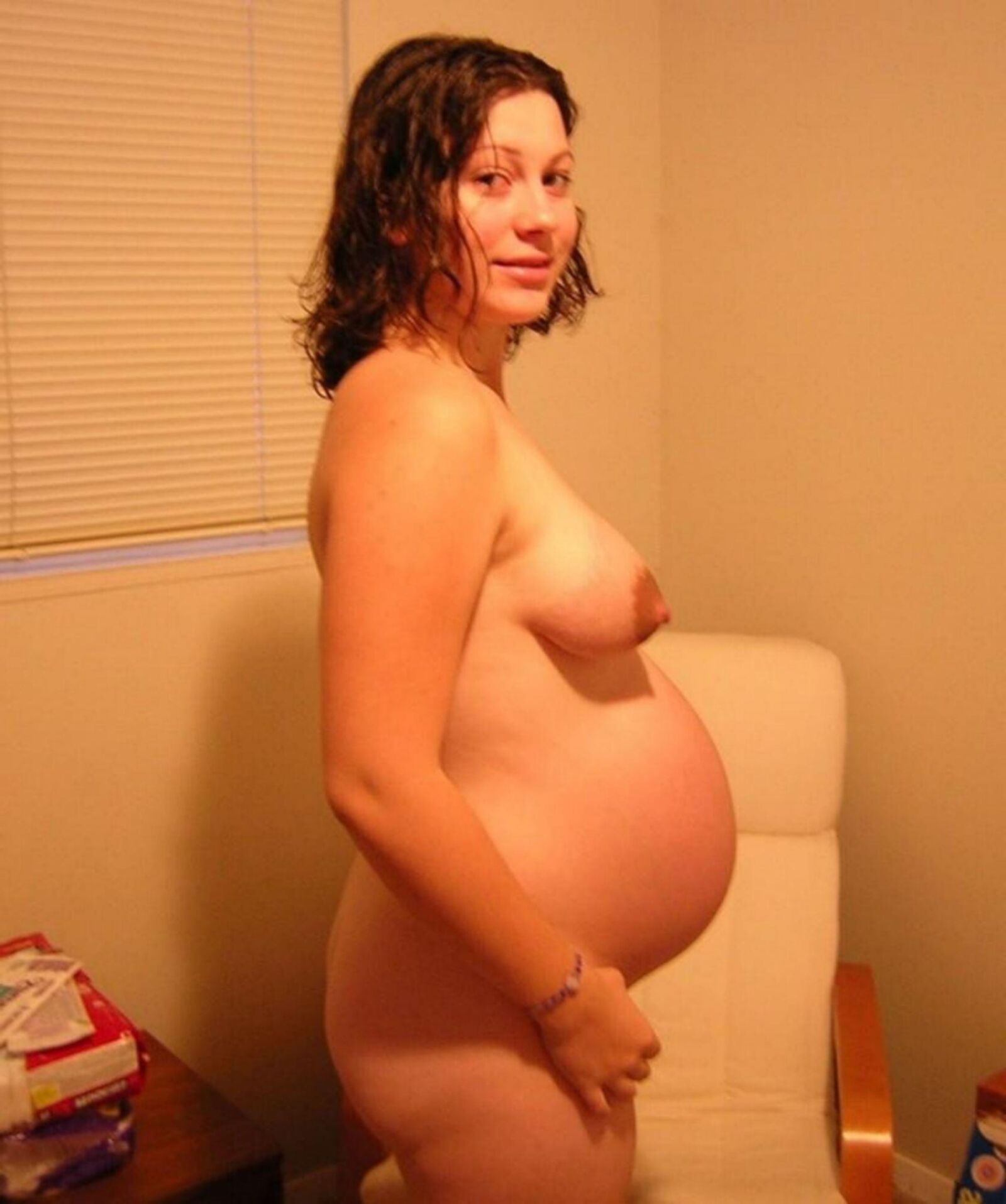 Pregnant Stand-up Nudes 64