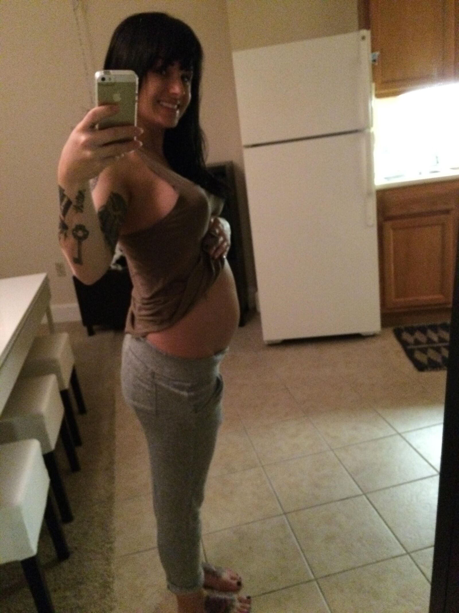 pregnant tatto