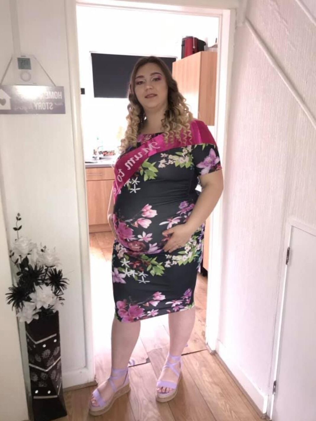 Pregnant teen 7