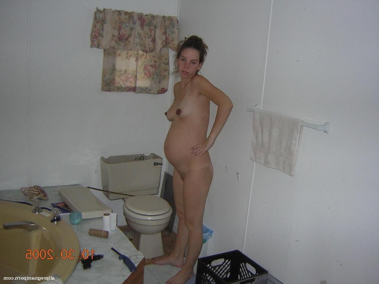 Pregnant Amateurs