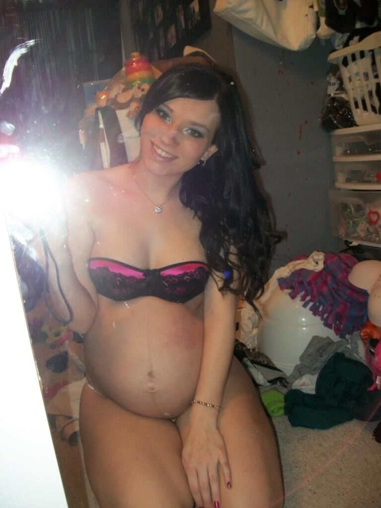 Pregnant girl 008