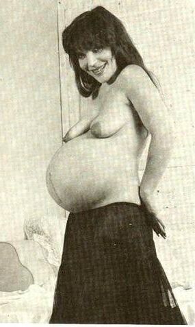 Carmen Souza Preggo