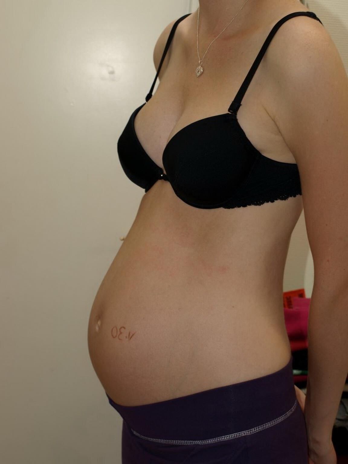 Femme enceinte amateur