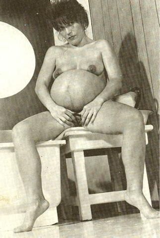 Carmen Souza Preggo