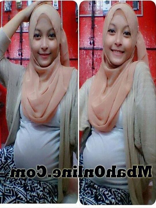 Jilbab Pregnant 