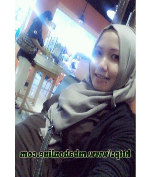 Wanita Hamil Muslimah 