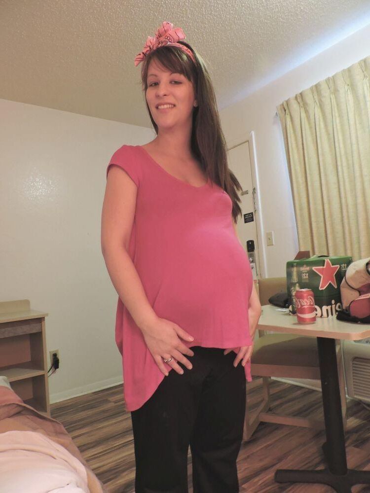 Lindsey C. -- Knocked Up Redneck Nookie