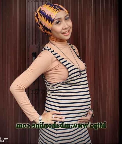 Bunda Jilbab Hamil