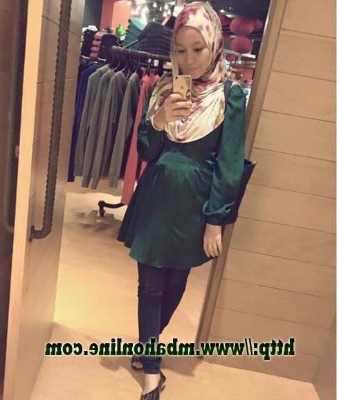 Bumil Jilbab Cantik