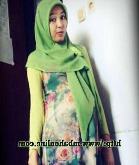 Foto Ibu Jilbab Hamil