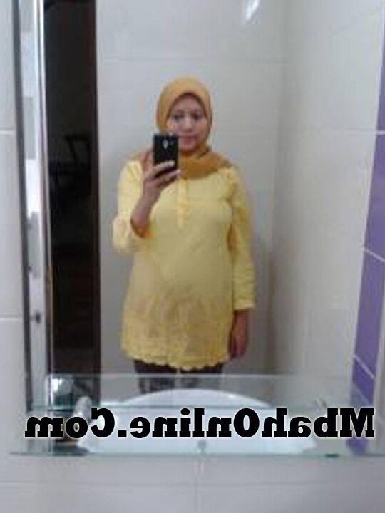 Bumil Berjilbab 