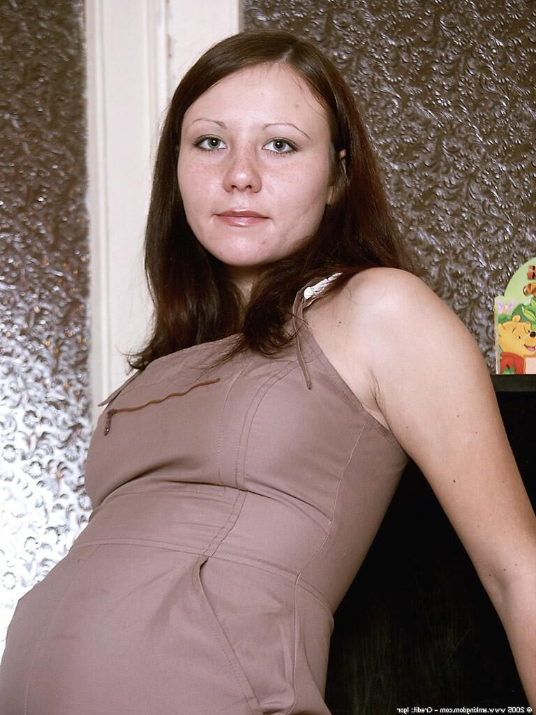 pregnant Dunja,Gallery 33a