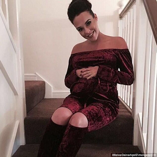 Stephanie Davis. More Pregnancy Photos.