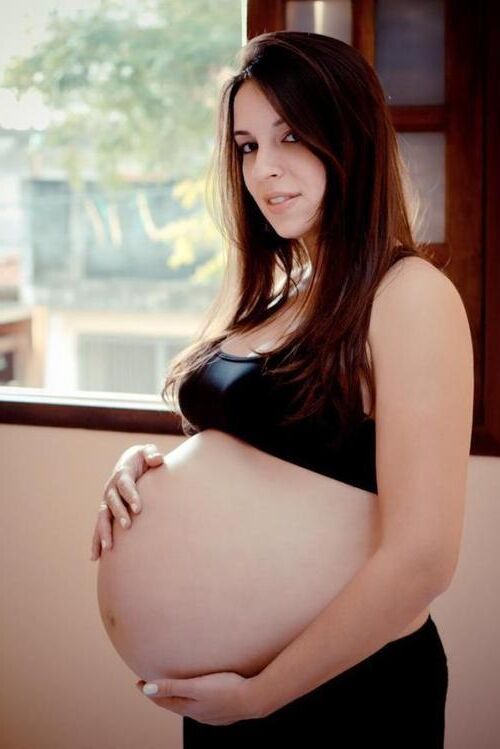 Pregnant 42