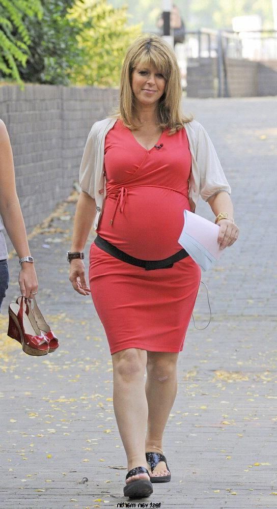 Kate Garraway-Pregnant