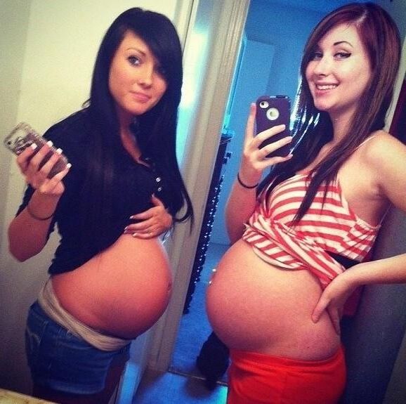 Preggo Selfies