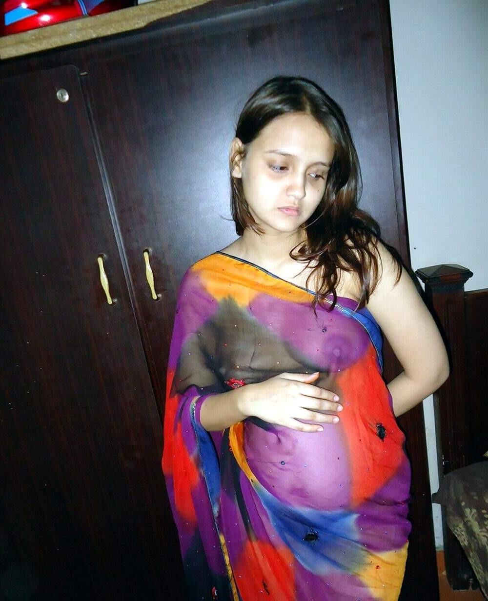 Pregnant indian HOTNESS!