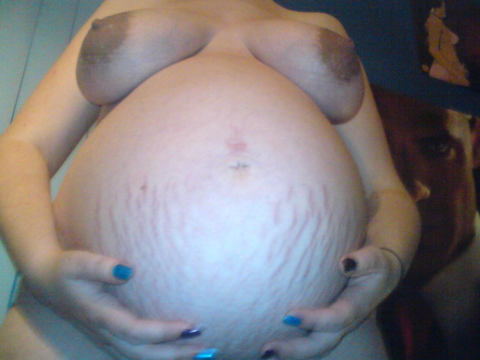 preggo bellies