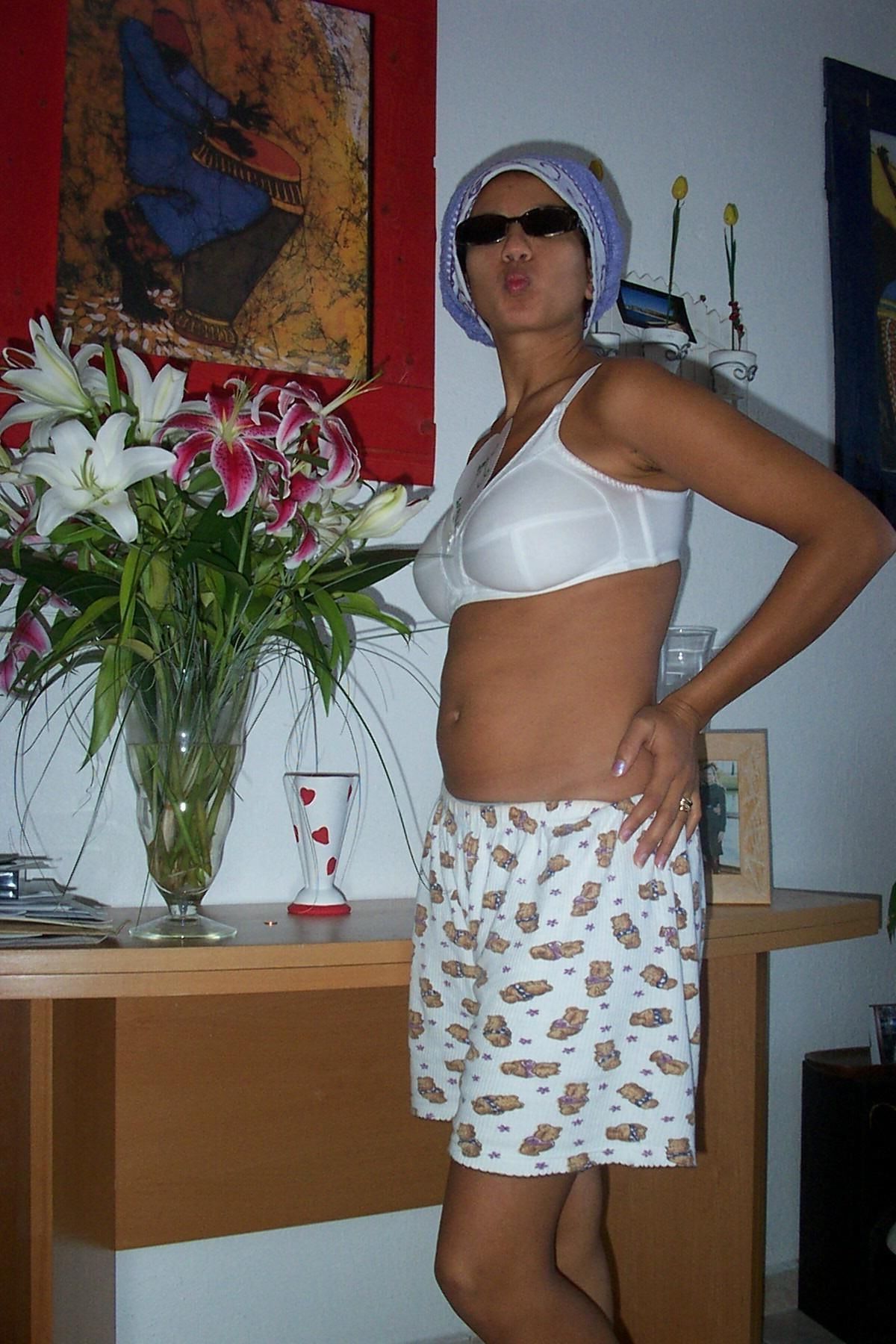 pregnant french arab girl