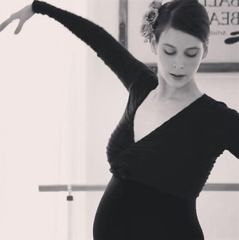 Pregnant NYC ballet dancer Mary Helen Bowers