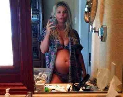 Pregnant Celebs