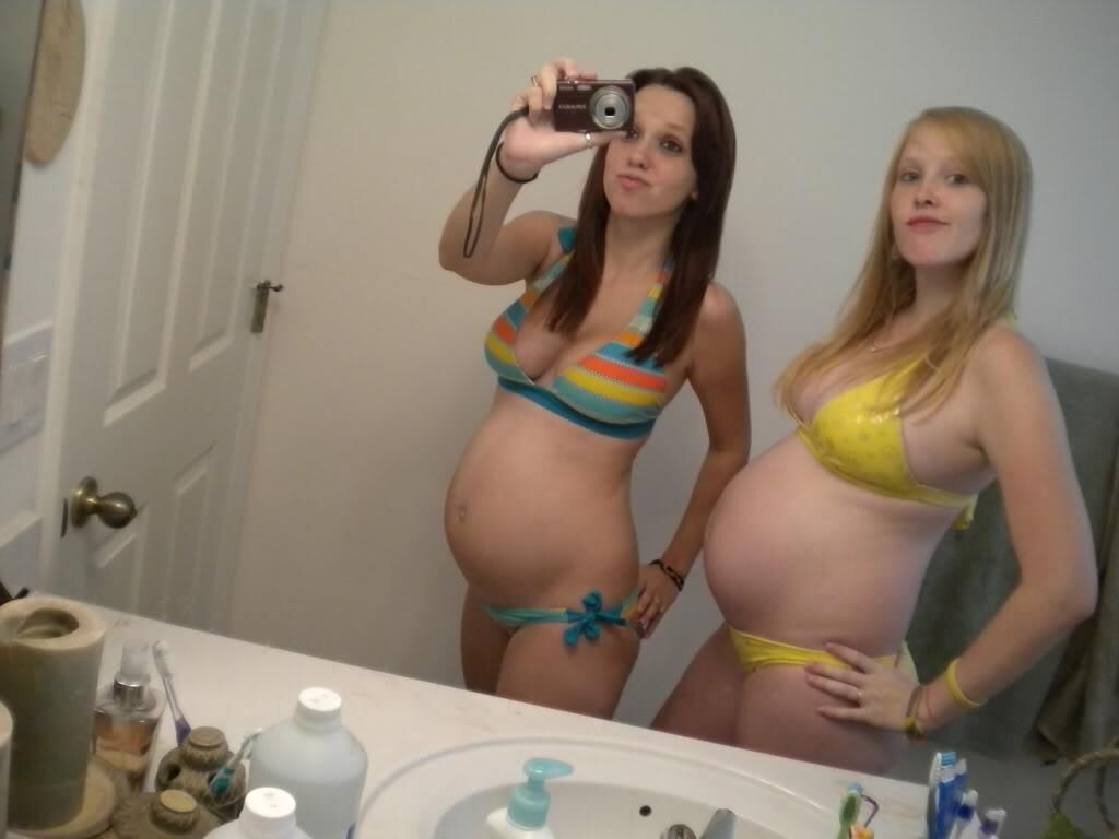 Bikini preggers