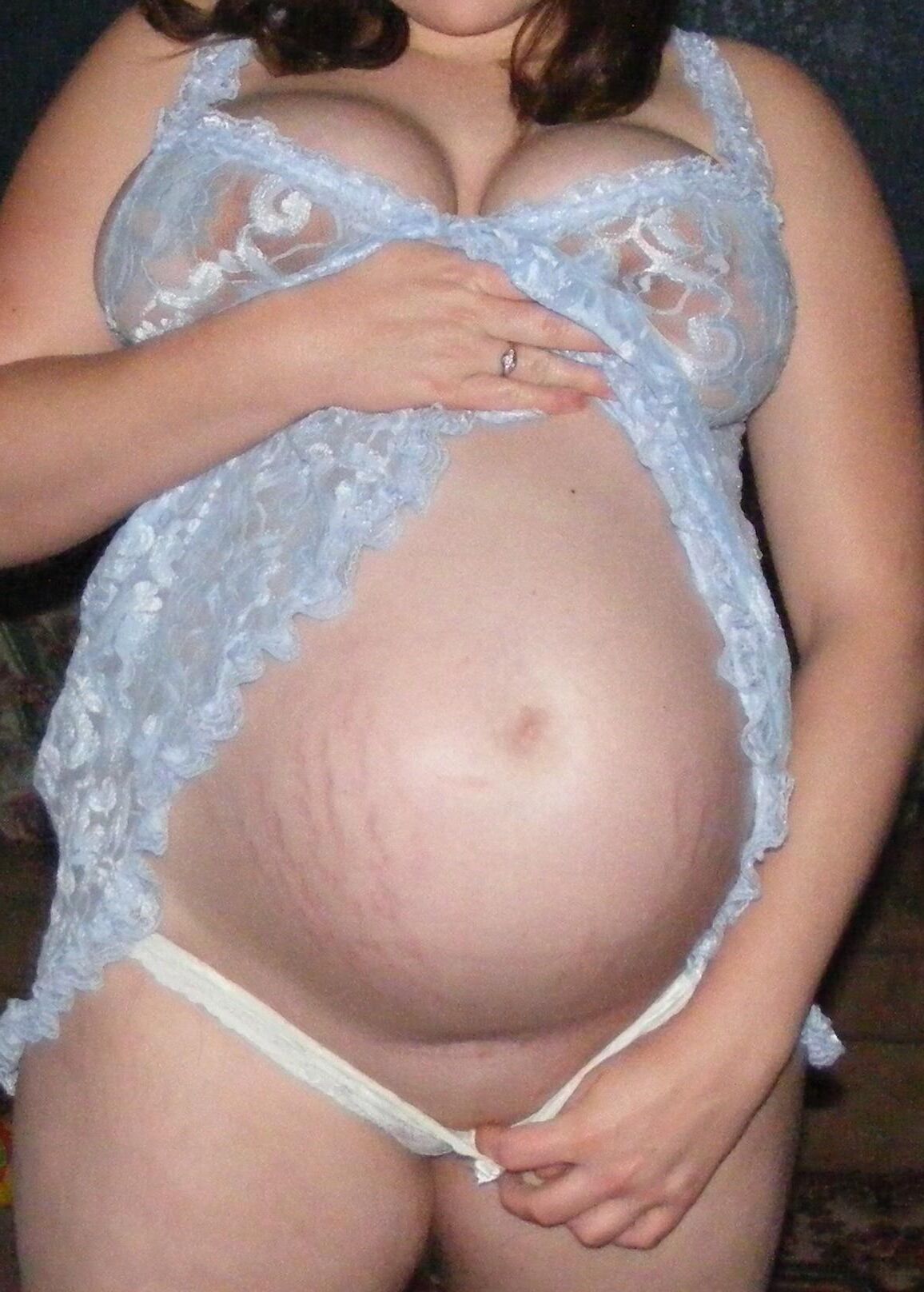 pregnant belly and tit pics