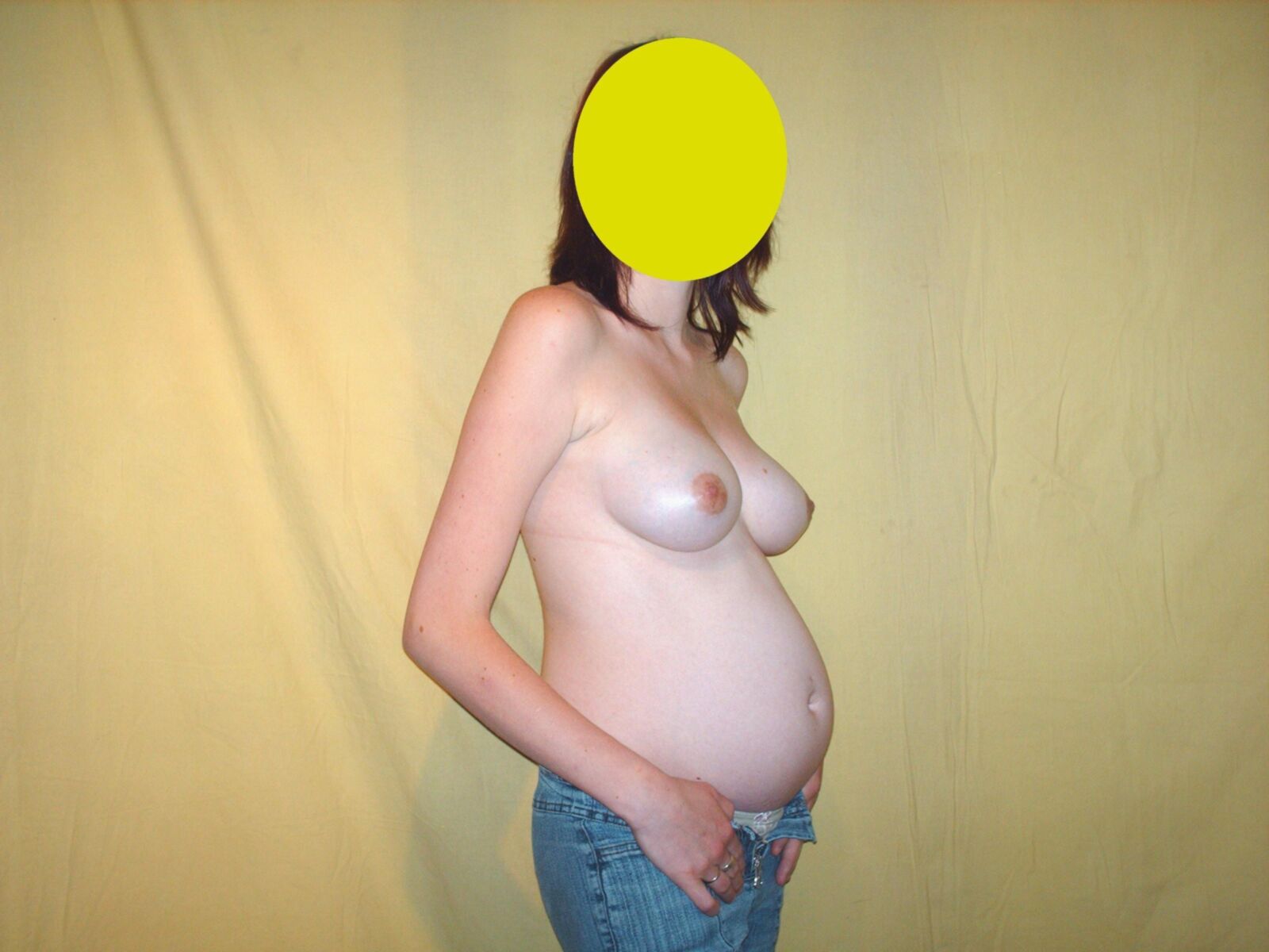 Topless or exposed in bluejeans-Pregnant edition