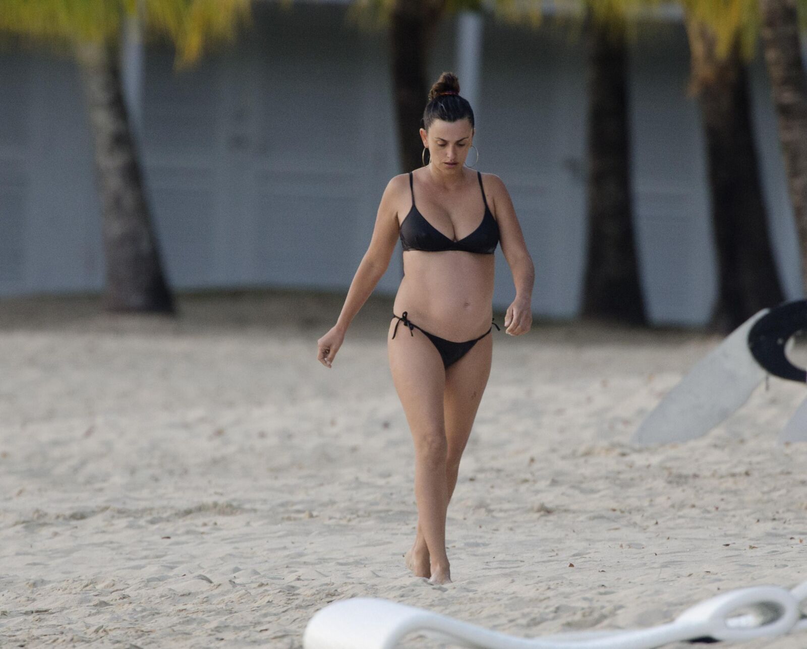 PENELOPE CRUZ  bikini pregnant