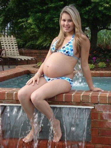 The cutest non-nude pregnant girls you'll ever see 2/? 