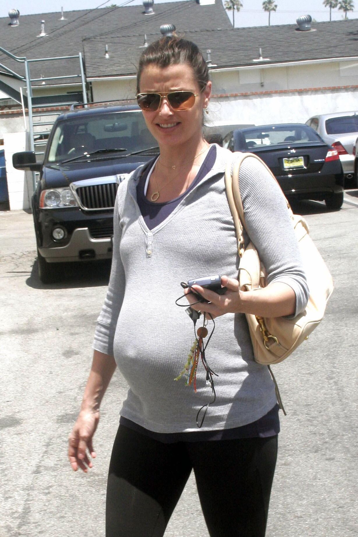 Pregnant Bridget Moynahan out and about