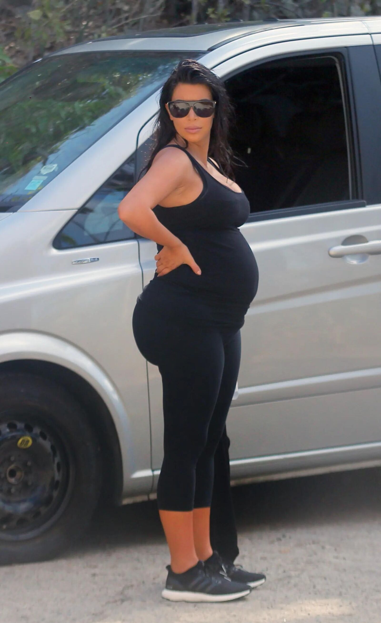 Kim enceinte, Khloe, Kourtney Kardashian, matériel de reproduction chaud