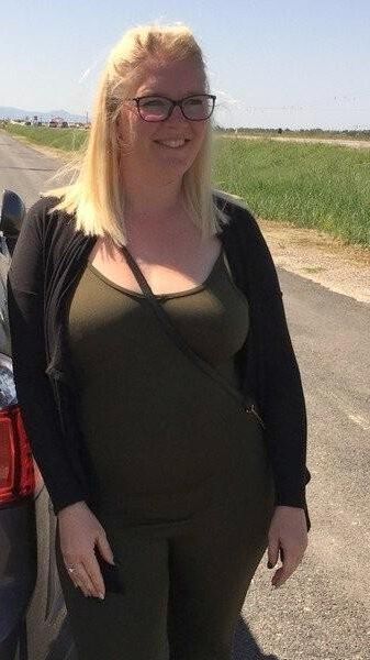 mature mom pregnant exposed