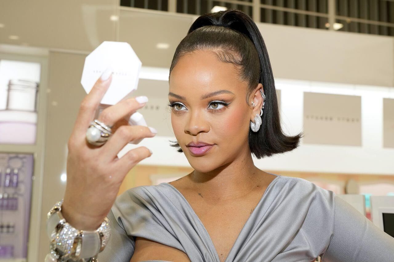 Rihanna – O lançamento da Fenty Beauty na Ulta Beauty